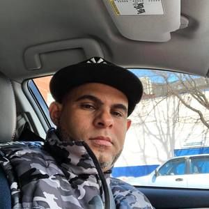 Meet your Posher, Alberto